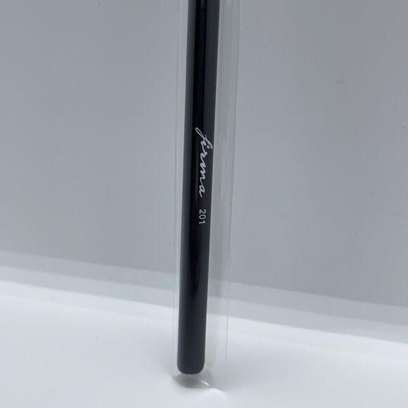 NWT Firma Beauty Flat Oval Blending Brush #201 - Picture 4 of 5